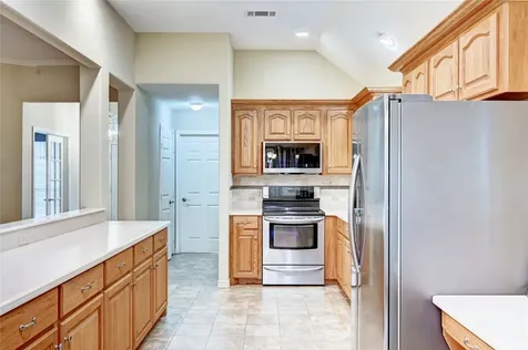 1960 Greentree Drive Huntsville TX 77340