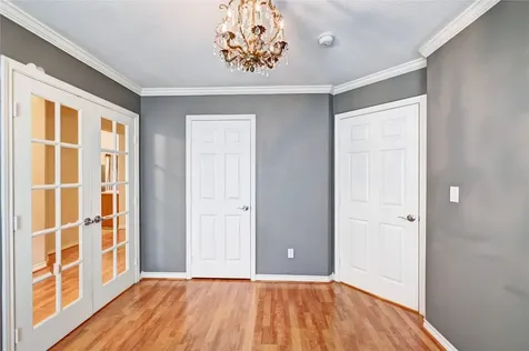 1960 Greentree Drive Huntsville TX 77340