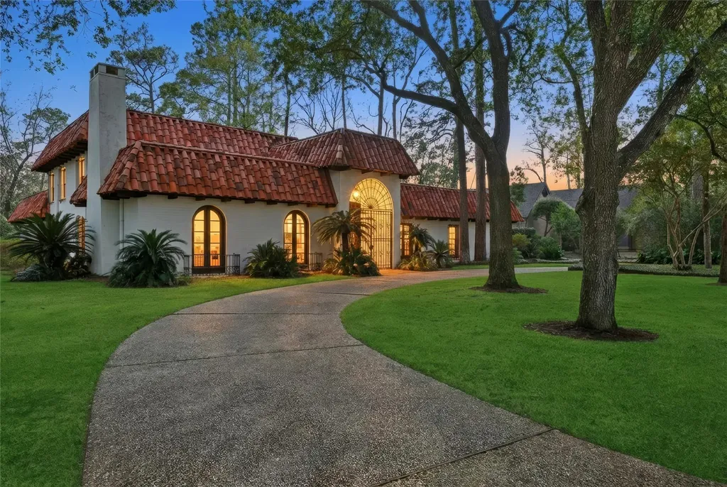411 Hunters Park Lane Houston TX 77024