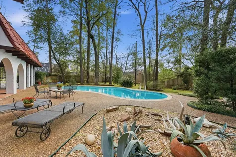 411 Hunters Park Lane Houston TX 77024
