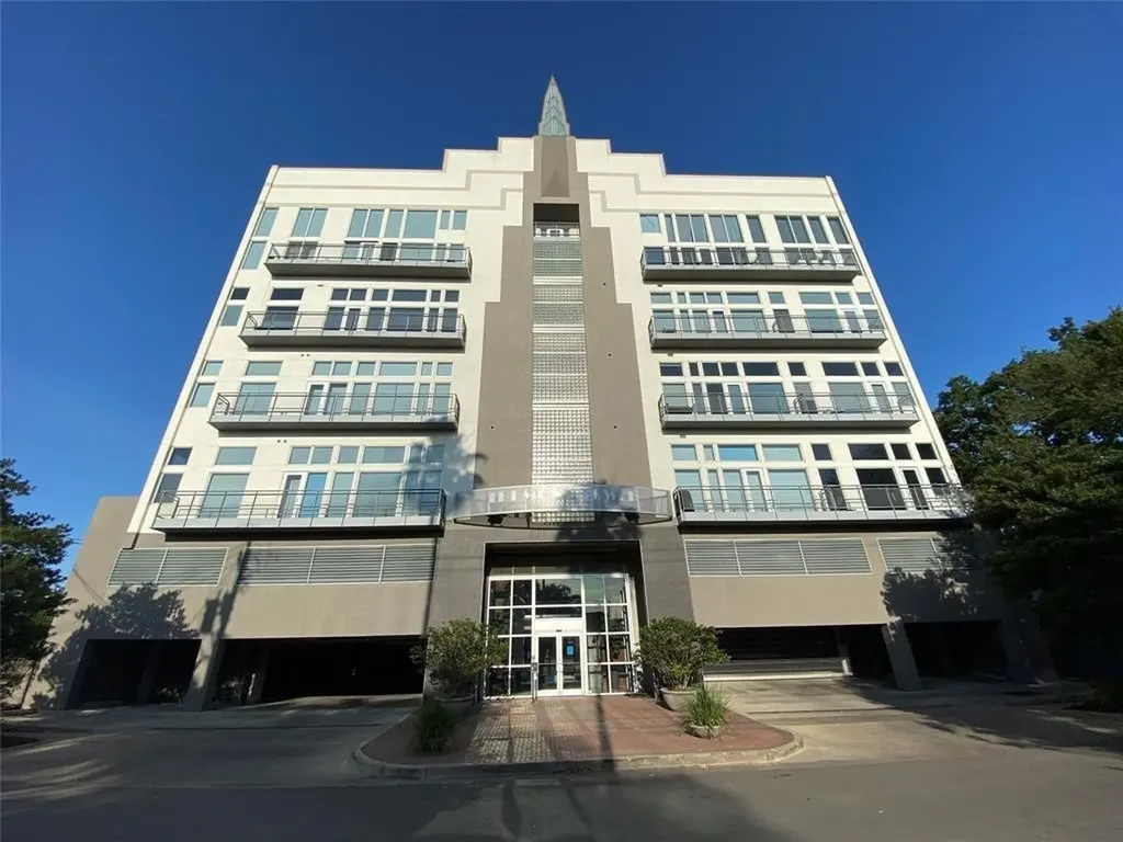 3311 Yupon Street 315 Houston TX 77006