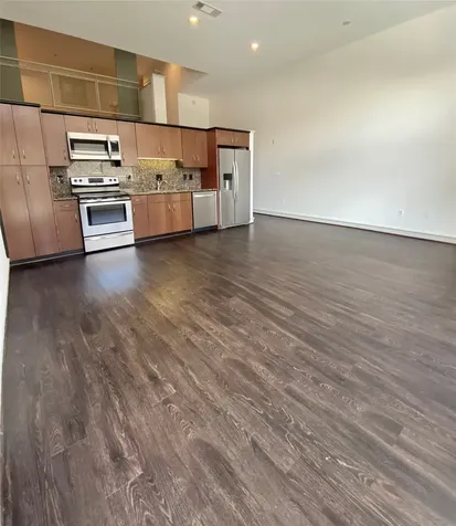 3311 Yupon Street 315 Houston TX 77006