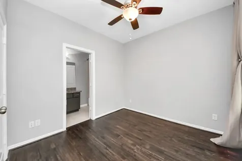 2219 Bellefontaine Street Houston TX 77030