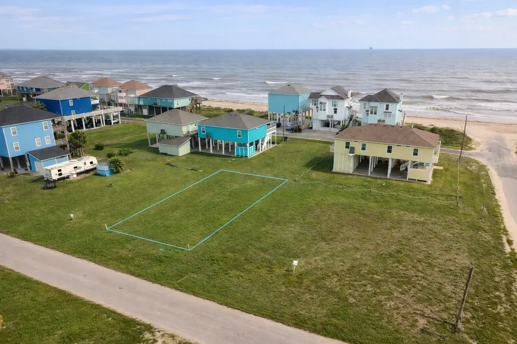 1110 Gulfview Road Port Bolivar TX 77650