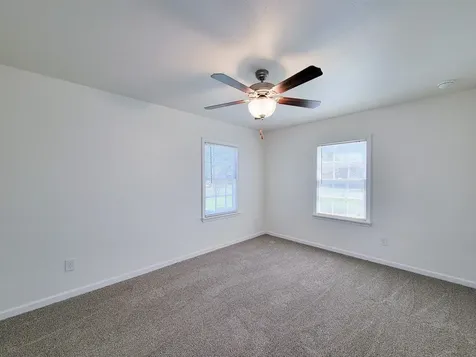 413 S Market Street Brazoria TX 77422