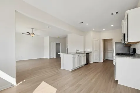 709 Jasmine Ridge Lane Waller TX 77484