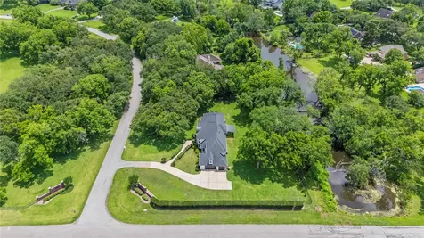 23 Westpoint Drive Missouri City TX 77459
