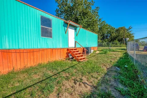 13202 Hilltop Court Willis TX 77318
