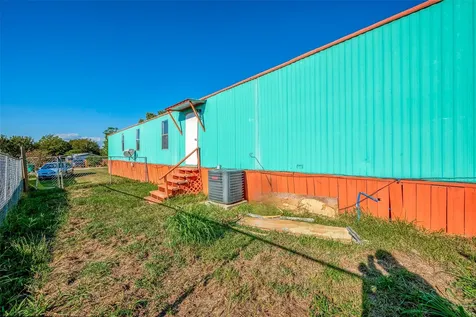 13202 Hilltop Court Willis TX 77318