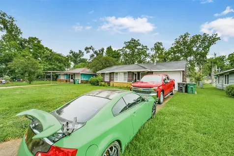 6631 Maybank Drive Houston TX 77055