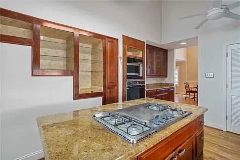 418 Bay Colony Drive La Porte TX 77571