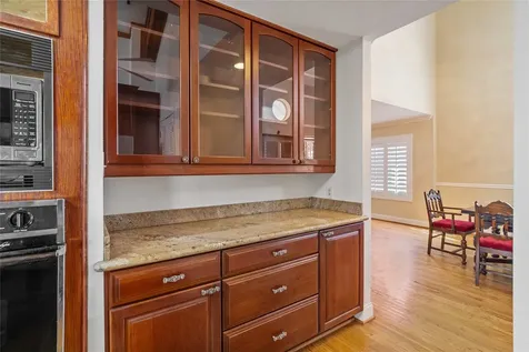 418 Bay Colony Drive La Porte TX 77571