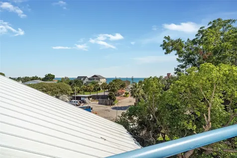 418 Bay Colony Drive La Porte TX 77571