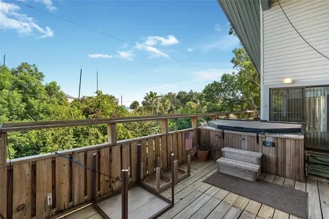 418 Bay Colony Drive La Porte TX 77571