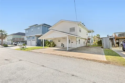 434 Pompano Street Bayou Vista TX 77563