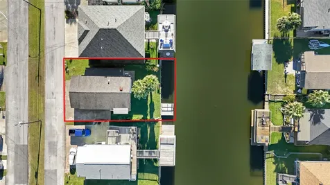 434 Pompano Street Bayou Vista TX 77563