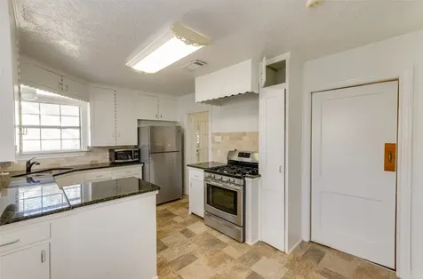 236 W 31st Street Houston TX 77018