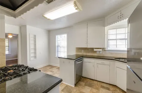 236 W 31st Street Houston TX 77018