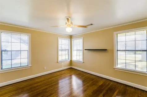 236 W 31st Street Houston TX 77018