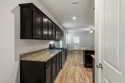 7035 Bonaire Vista Lane Conroe TX 77304