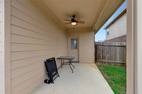 7035 Bonaire Vista Lane Conroe TX 77304