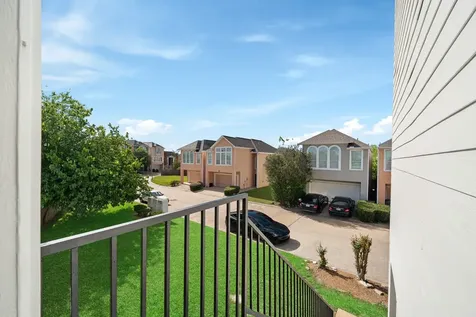 12606 Panther Villa Court Houston TX 77099