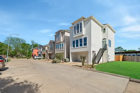 12606 Panther Villa Court Houston TX 77099