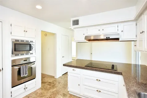 2730 Colony Drive Sugar Land TX 77479
