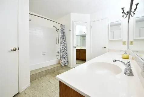 2730 Colony Drive Sugar Land TX 77479