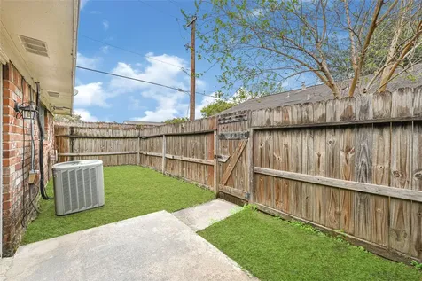 3328 Burke Road 71 Pasadena TX 77504