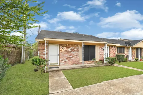 3328 Burke Road 71 Pasadena TX 77504