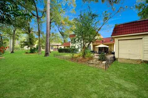 17 Winged Foot Drive Conroe TX 77304