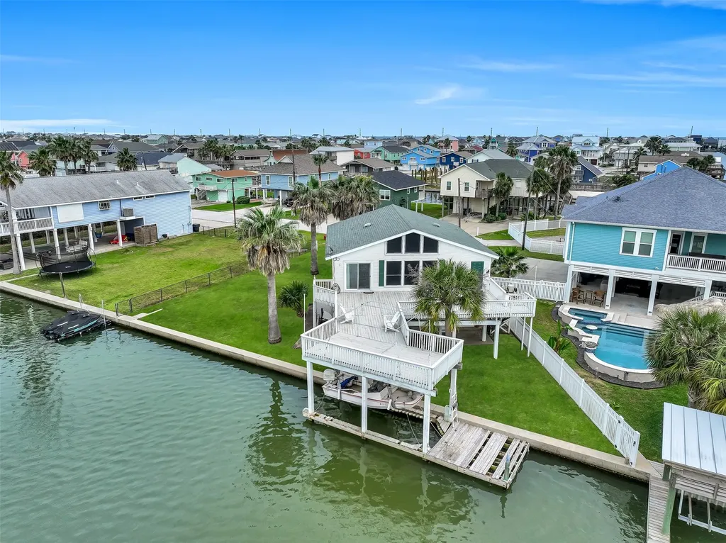 22218 Matagorda Drive Galveston TX 77554