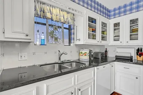 22218 Matagorda Drive Galveston TX 77554