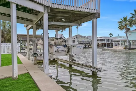 22218 Matagorda Drive Galveston TX 77554