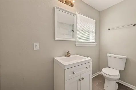 226 W 4th Street Deer Park TX 77536