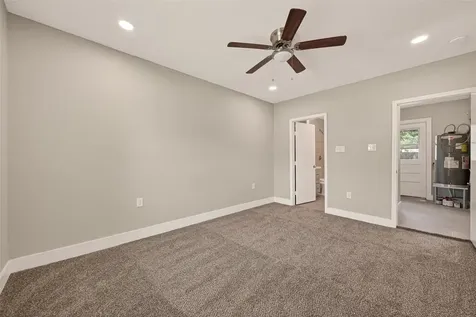 226 W 4th Street Deer Park TX 77536