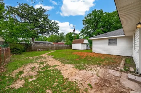226 W 4th Street Deer Park TX 77536
