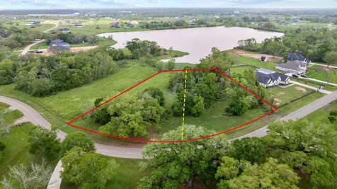 21610 Chenango Lake Drive Angleton TX 77515