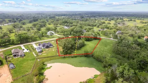21610 Chenango Lake Drive Angleton TX 77515