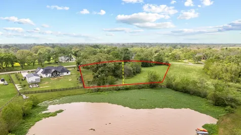 21610 Chenango Lake Drive Angleton TX 77515