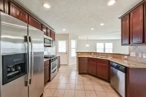 2142 Tandy Park Way Houston TX 77047