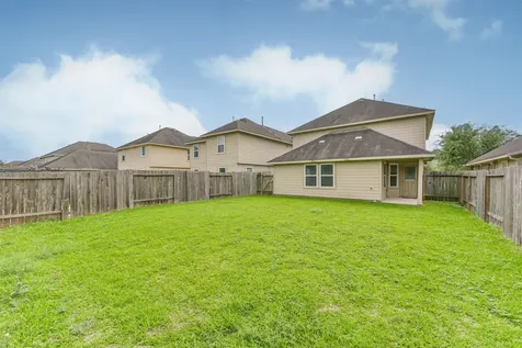 2142 Tandy Park Way Houston TX 77047