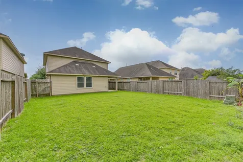 2142 Tandy Park Way Houston TX 77047