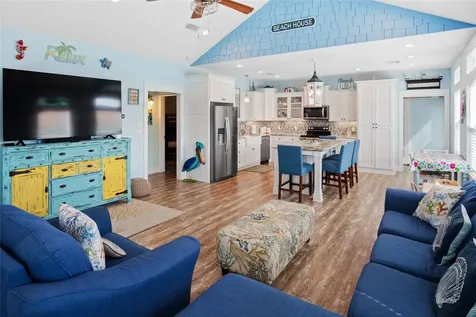 980 Fisherman Drive S Crystal Beach TX 77650