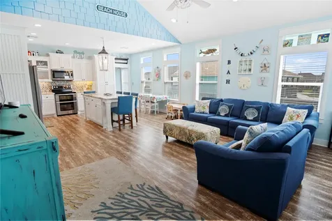 980 Fisherman Drive S Crystal Beach TX 77650