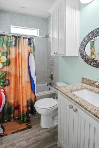 980 Fisherman Drive S Crystal Beach TX 77650