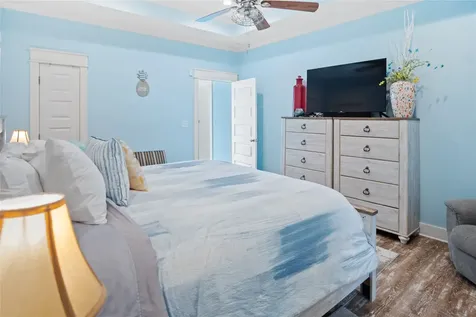 980 Fisherman Drive S Crystal Beach TX 77650