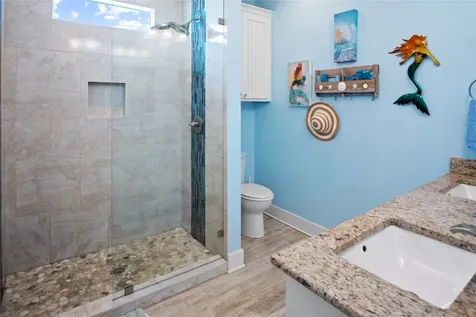 980 Fisherman Drive S Crystal Beach TX 77650