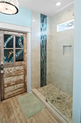 980 Fisherman Drive S Crystal Beach TX 77650
